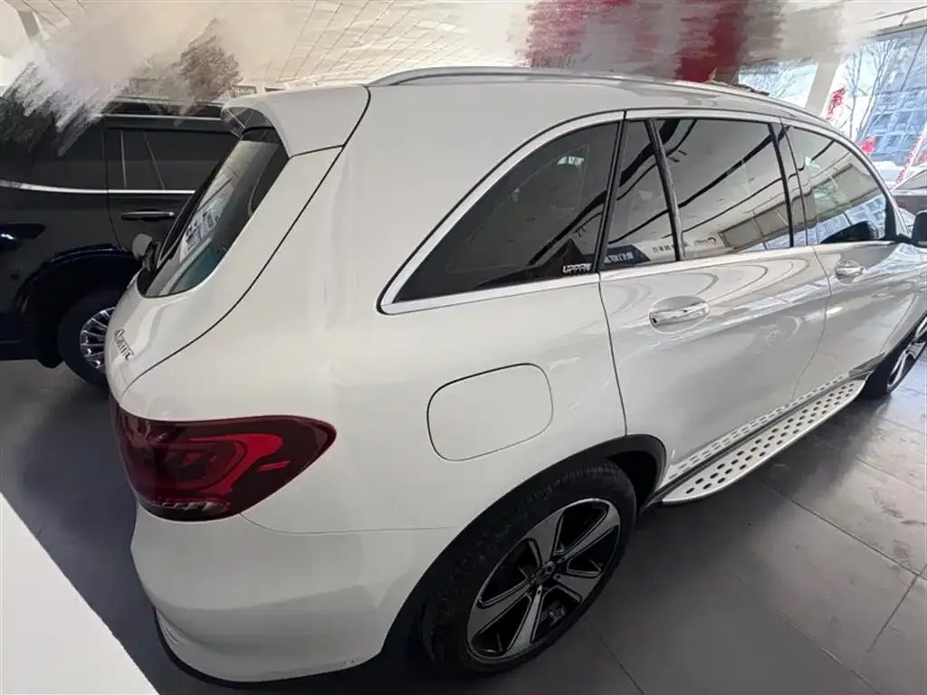 Mercedes-Benz GLC — фото 4