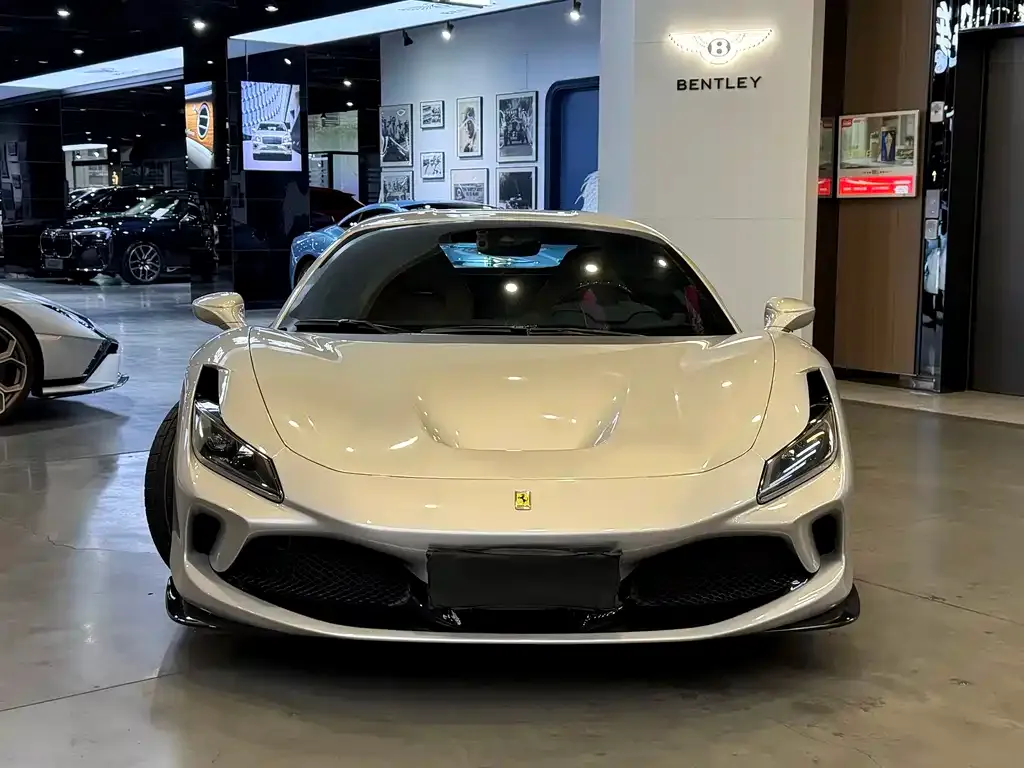 Ferrari F8 — фото 4