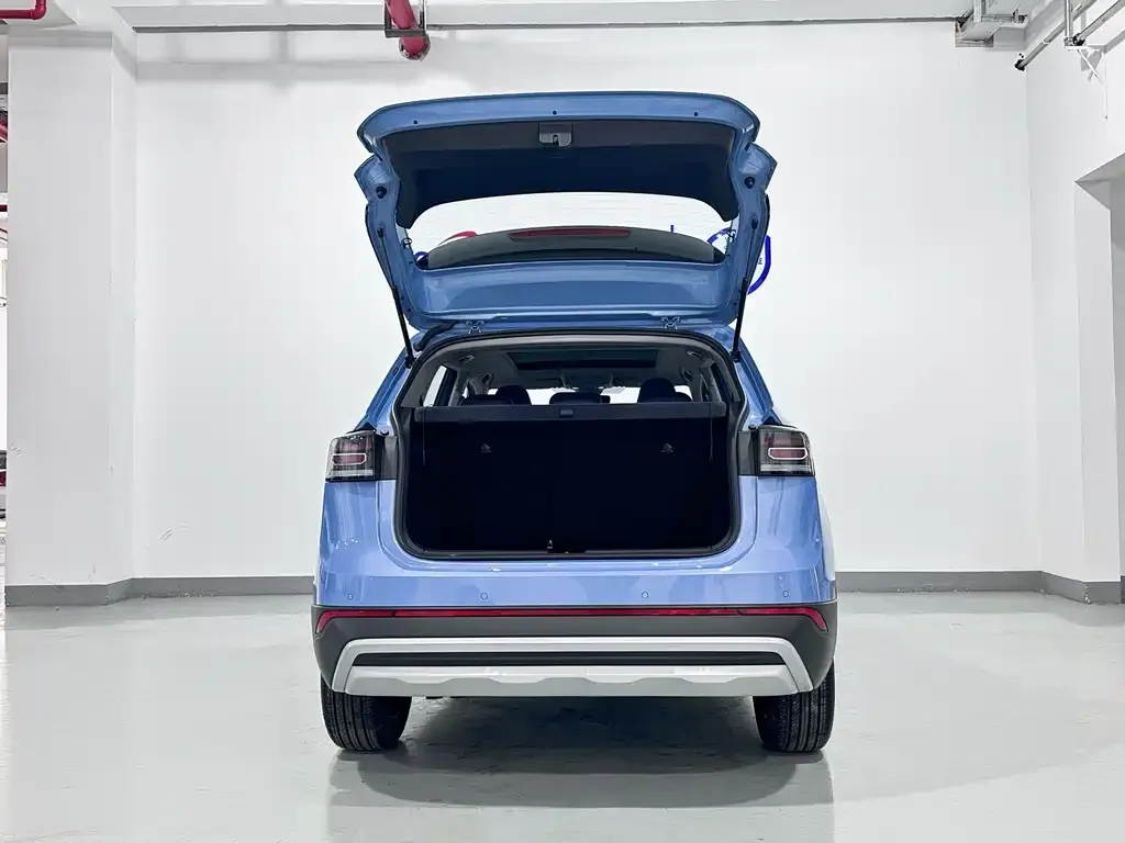 Volkswagen Tharu — фото 4