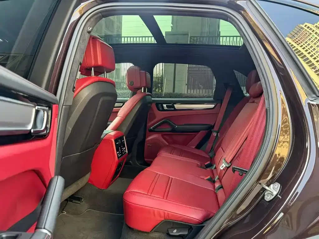Porsche Cayenne 2022 из CN, фото 6