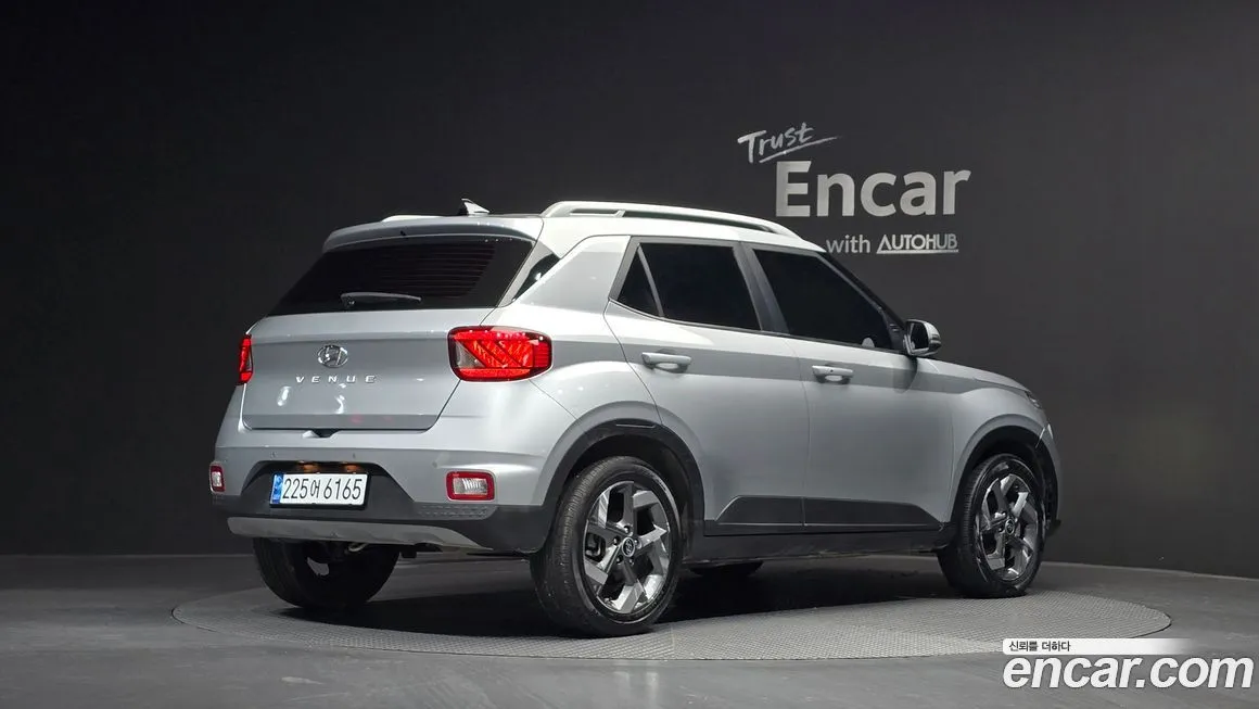 Hyundai Venue 2021 из KR, фото 2