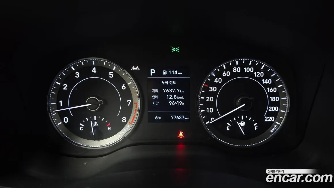 Hyundai Venue 2021 из KR, фото 5