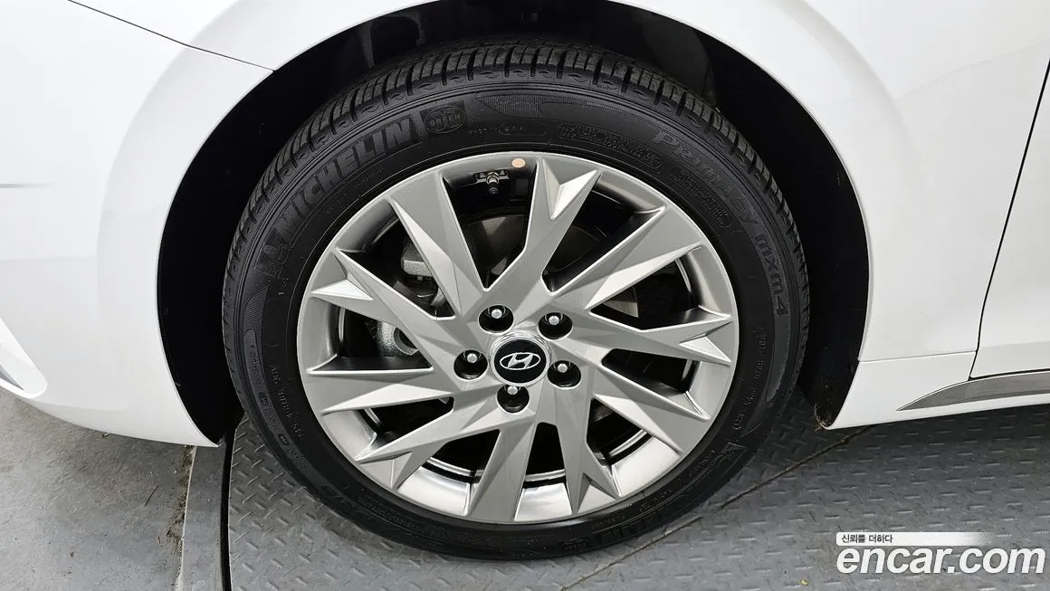 Hyundai Grandeur — фото 10