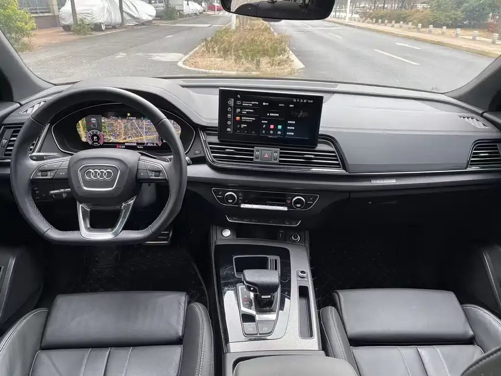 Audi Q5L 2024 из CN, фото 6