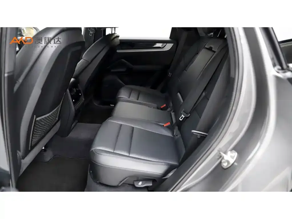 Porsche Cayenne 2024 из CN, фото 5
