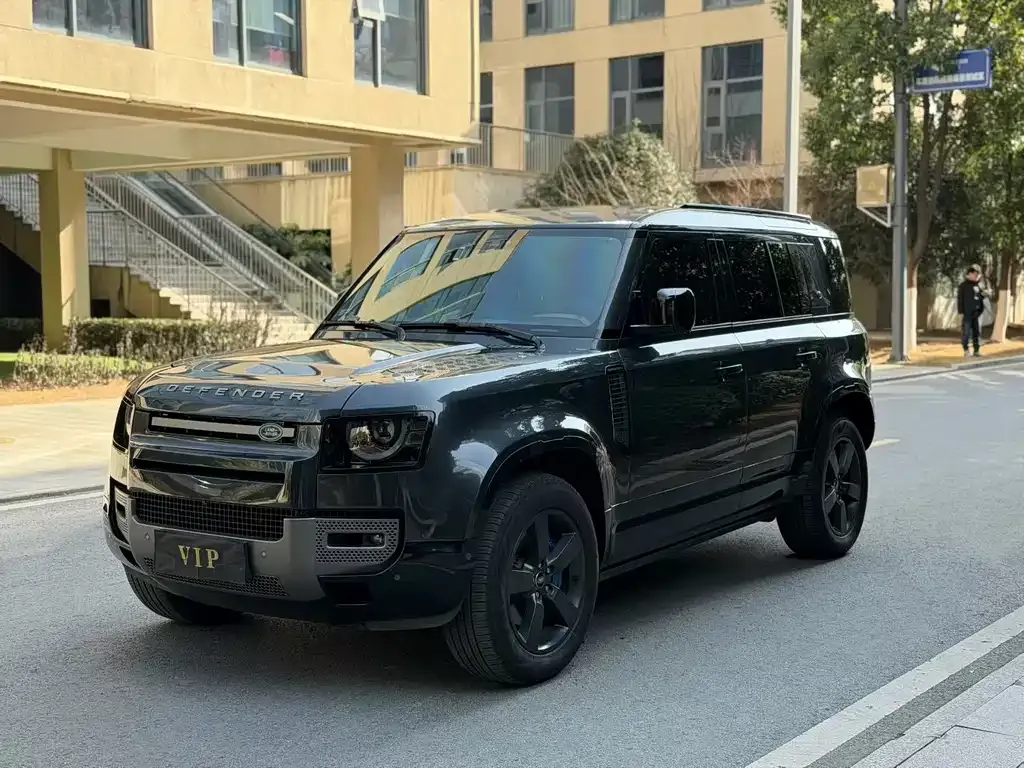 Land Rover Defender 2023 из CN, фото 1