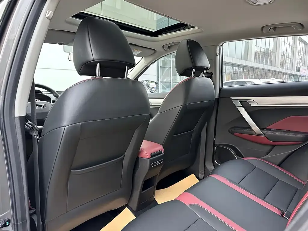 Geely Binyue 2022 из CN, фото 5