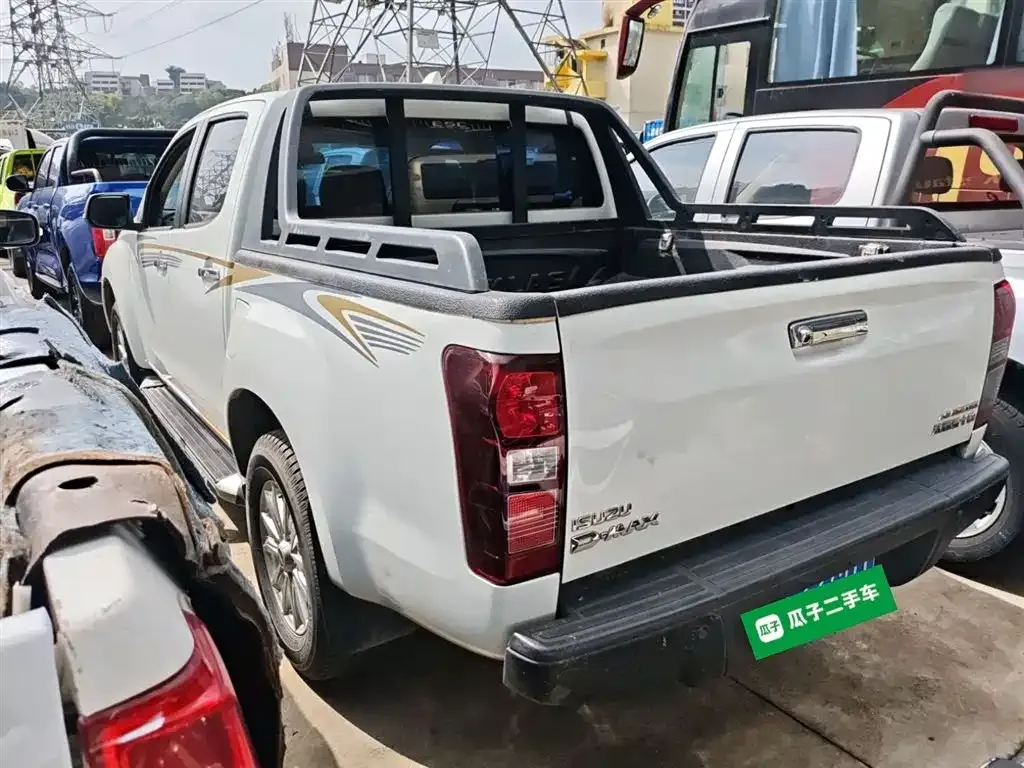 Isuzu D-MAX 2021 из CN, фото 9