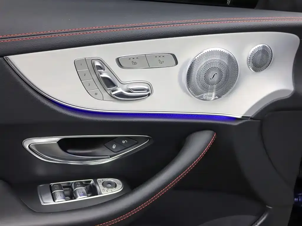 Mercedes-Benz E-Class AMG — фото 5