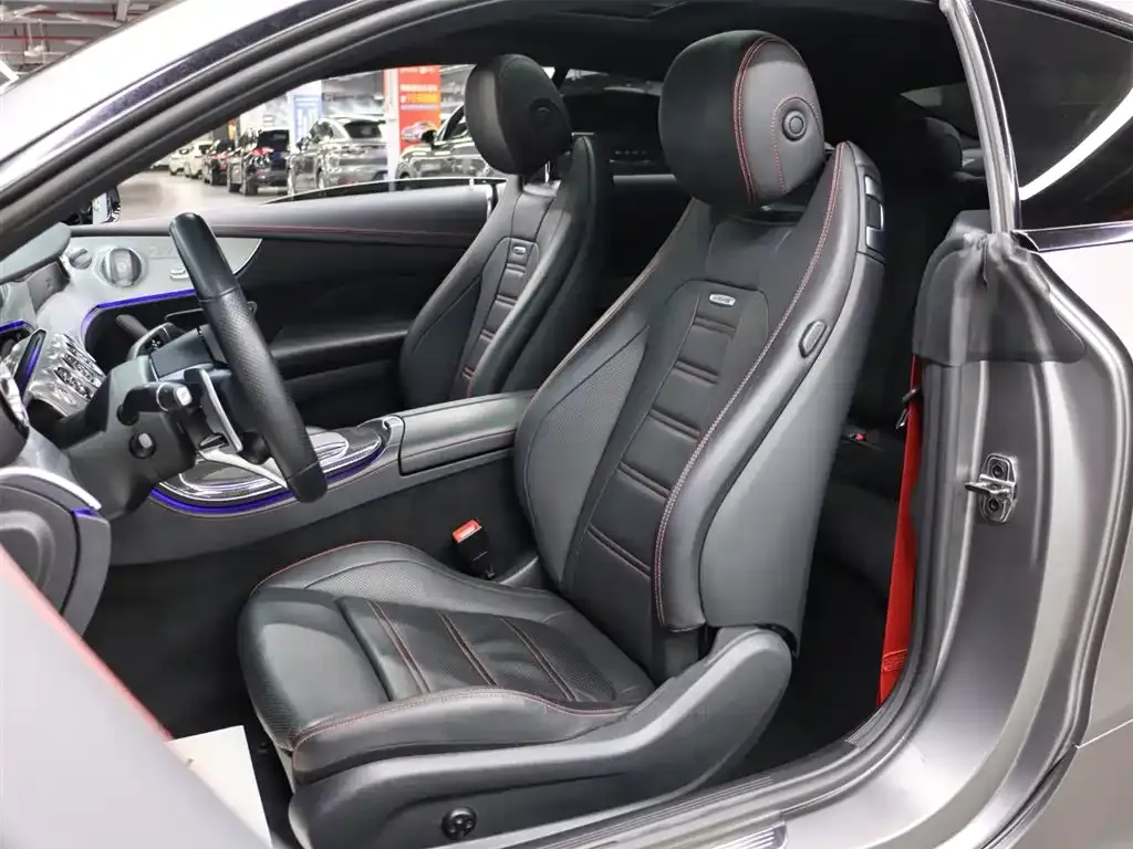 Mercedes-Benz E-Class AMG — фото 7