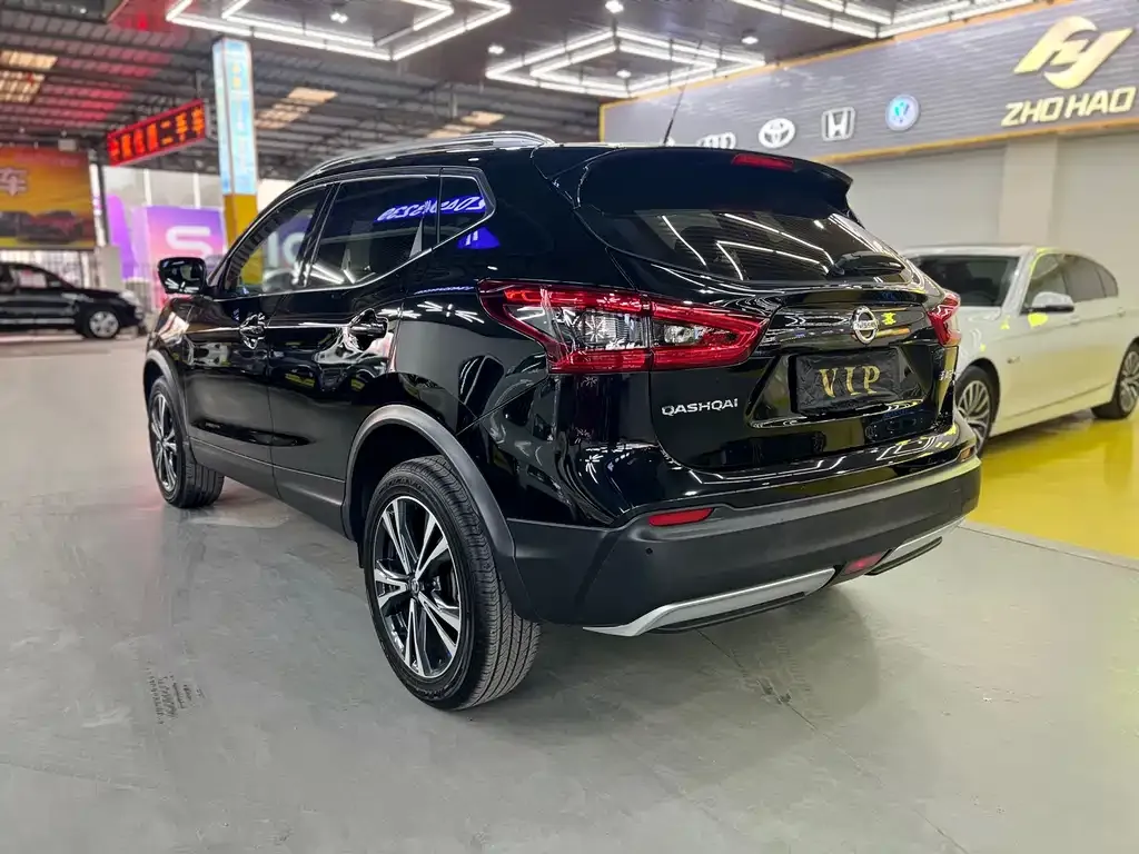 Nissan Qashqai 2023 из CN, фото 2