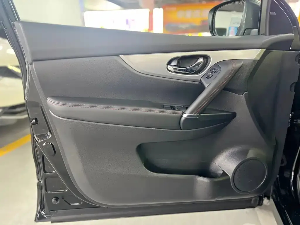 Nissan Qashqai 2023 из CN, фото 4