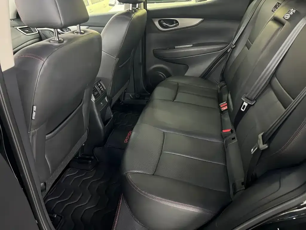 Nissan Qashqai 2023 из CN, фото 9