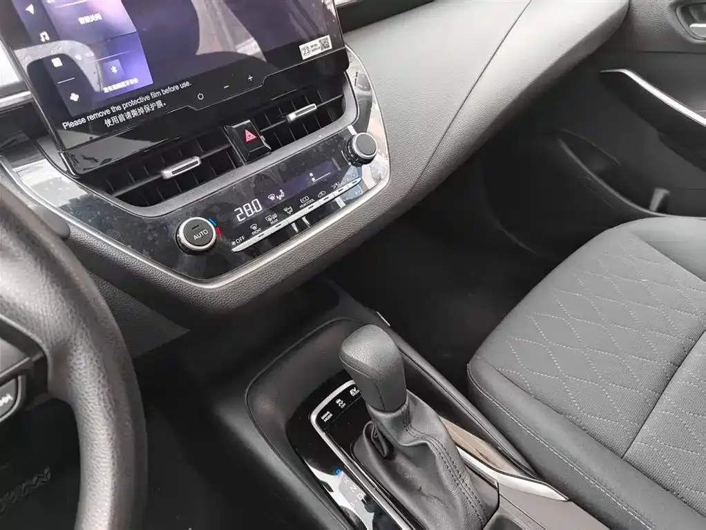 Toyota Corolla 2023 из CN, фото 4