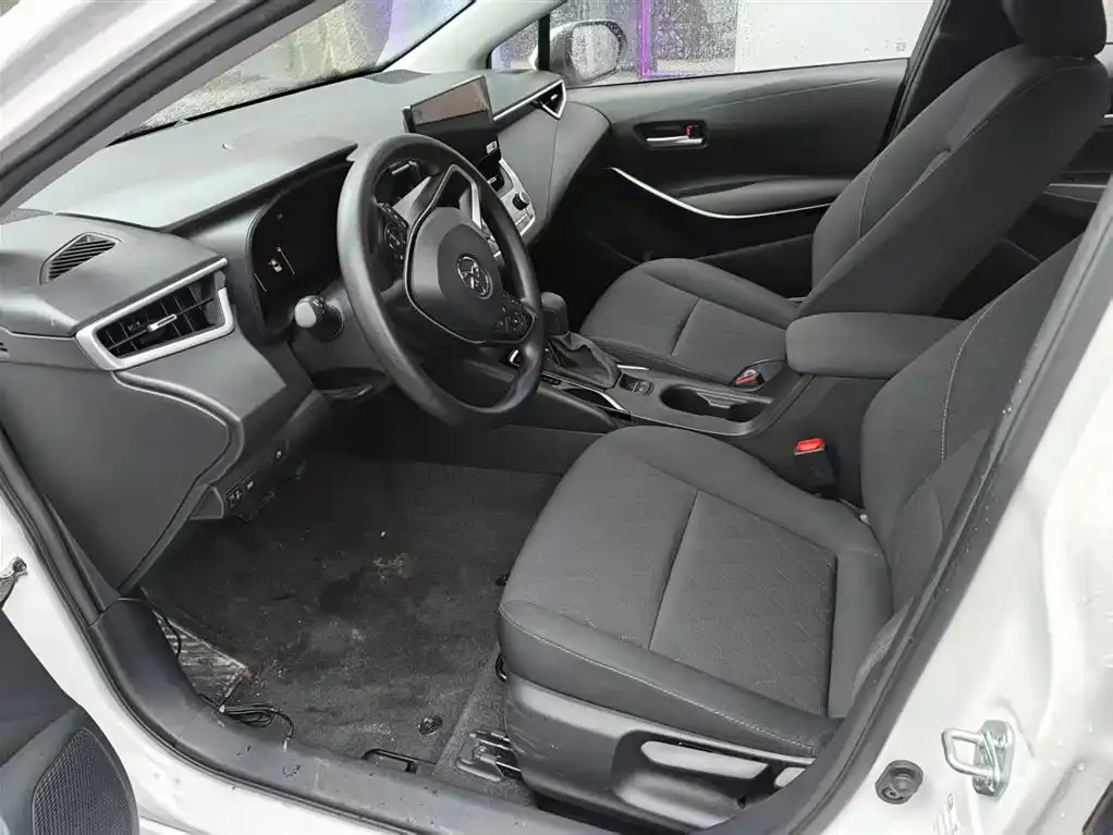 Toyota Corolla 2023 из CN, фото 6