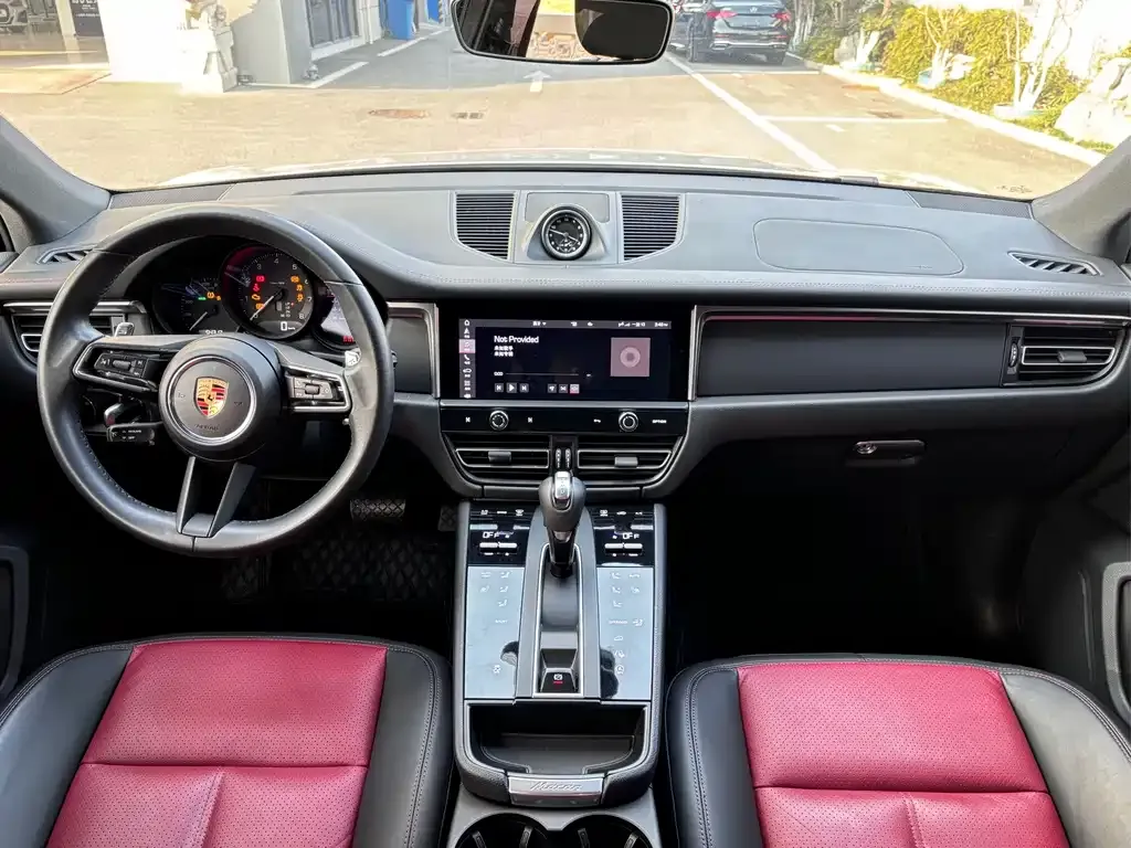 Porsche Macan 2022 из CN, фото 2