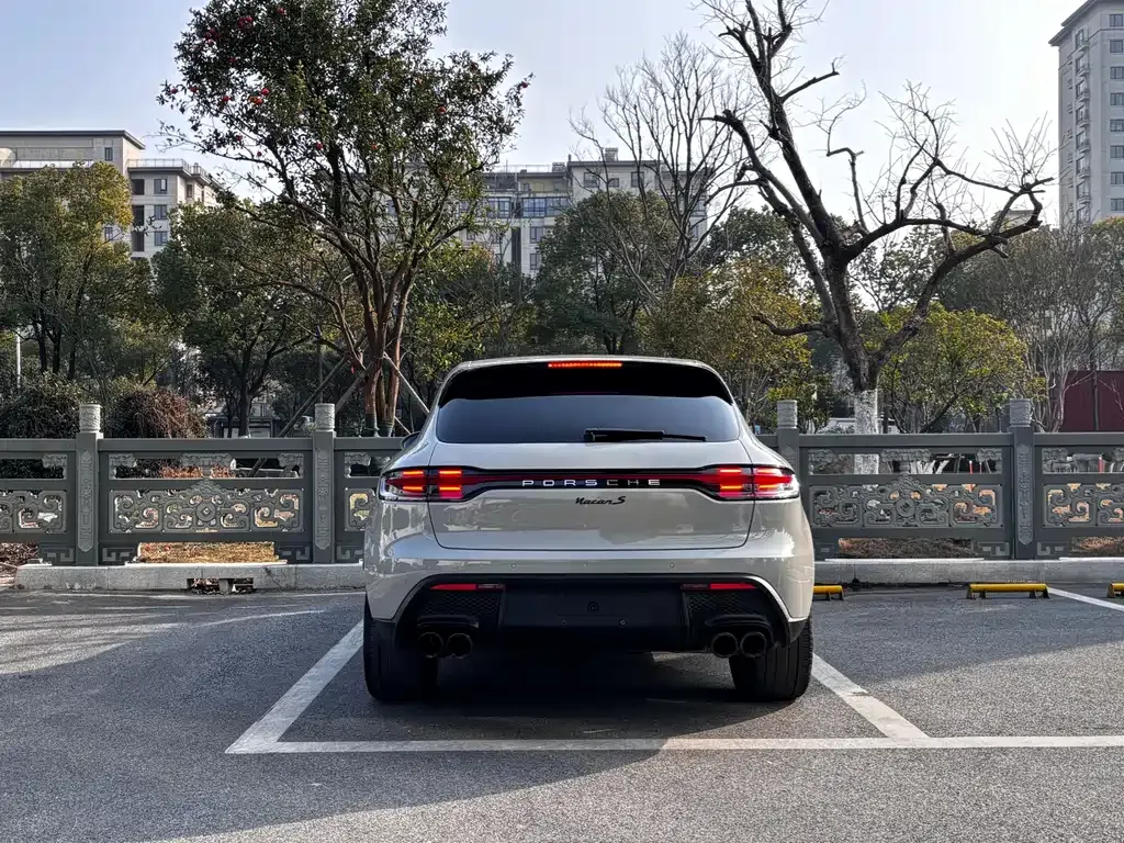 Porsche Macan 2022 из CN, фото 10