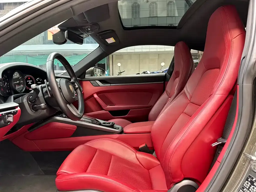 Porsche 911 2022 из CN, фото 6