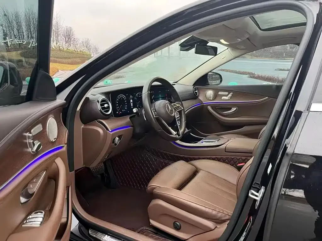Mercedes-Benz E-Class 2022 из CN, фото 3