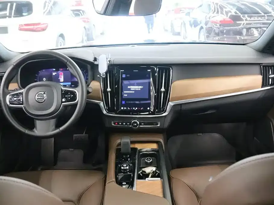 Volvo S90 — фото 7
