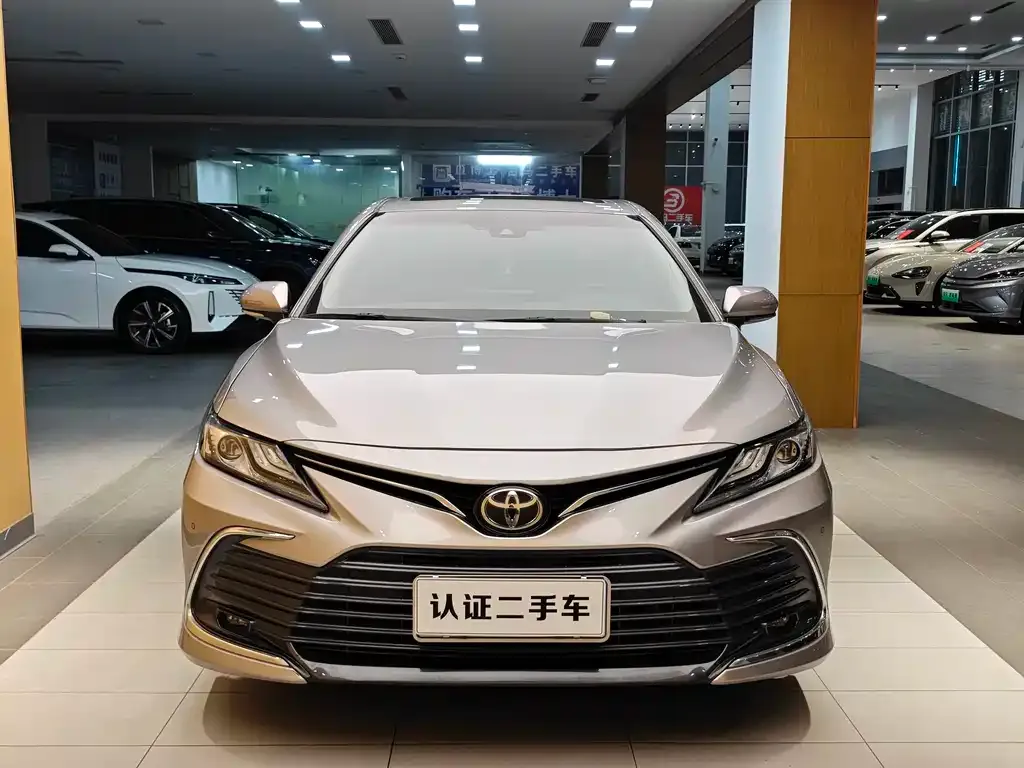 Toyota Camry 2023 из CN, фото 7