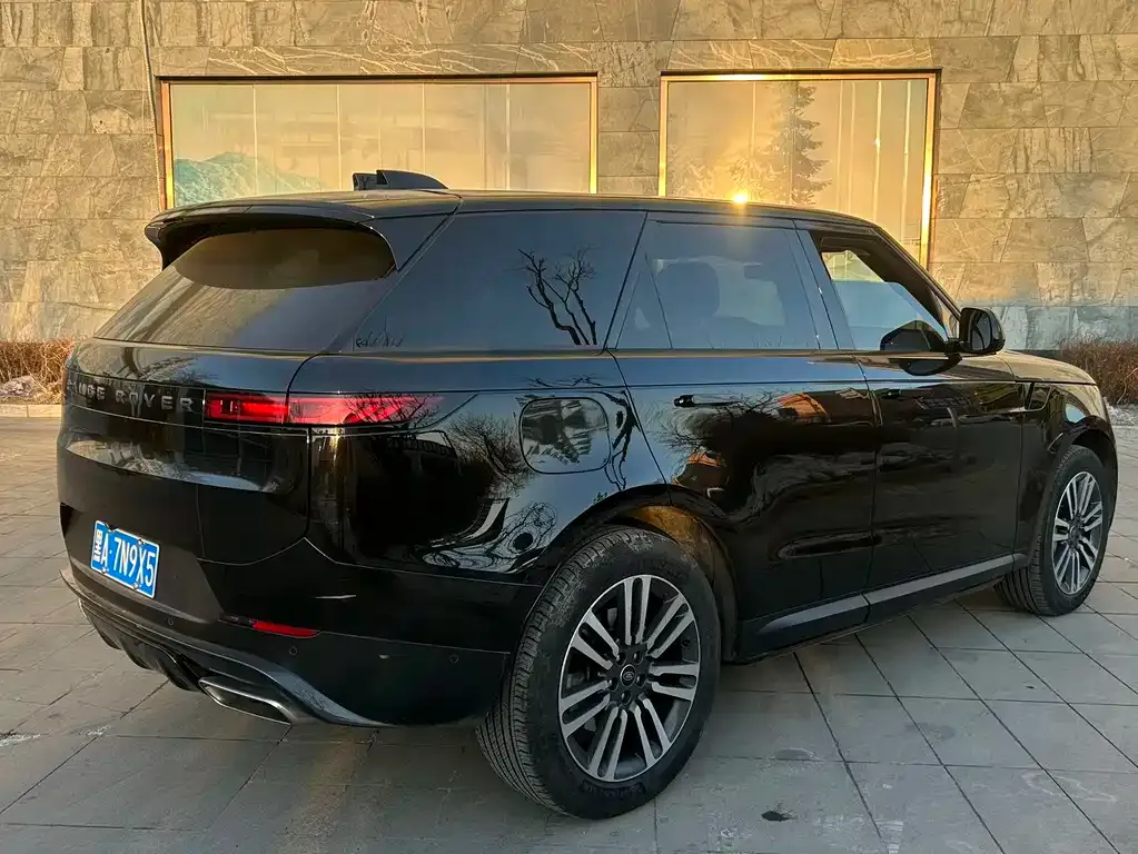 Land Rover Sport 2023 из CN, фото 2