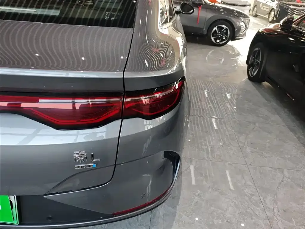 BYD Qin L — фото 7