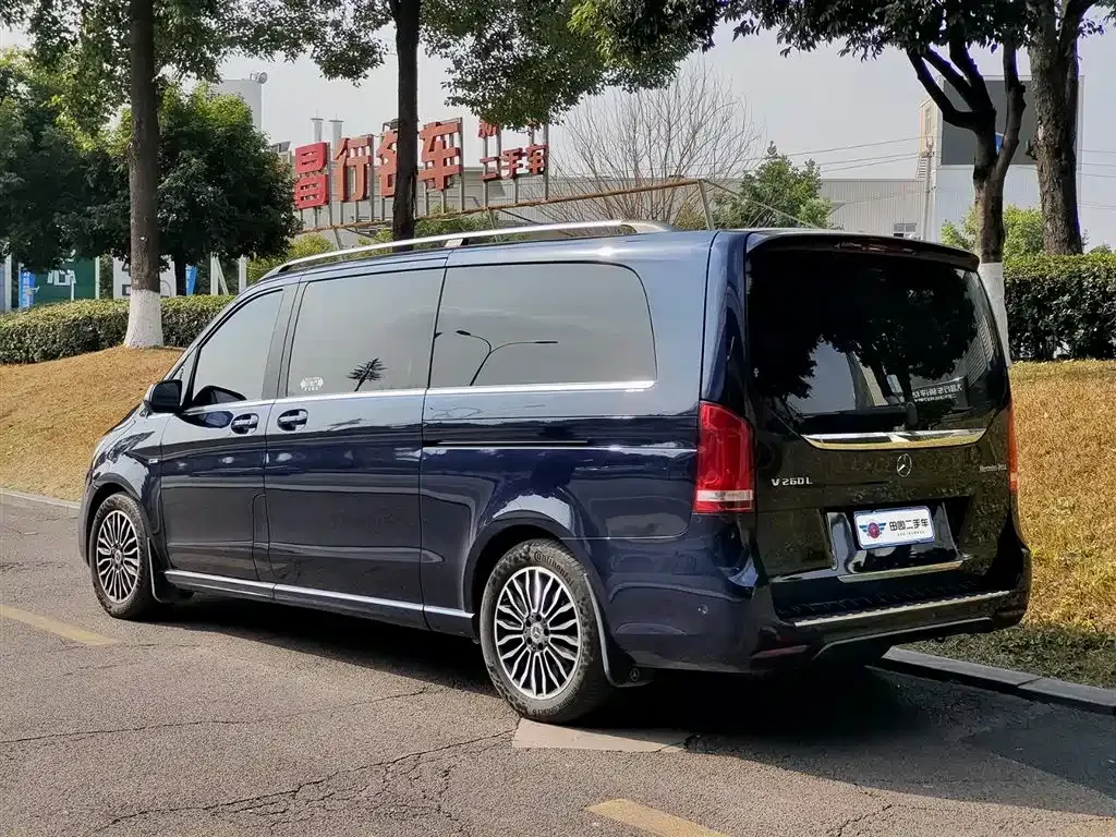 Mercedes-Benz V-Class 2021 из CN, фото 8