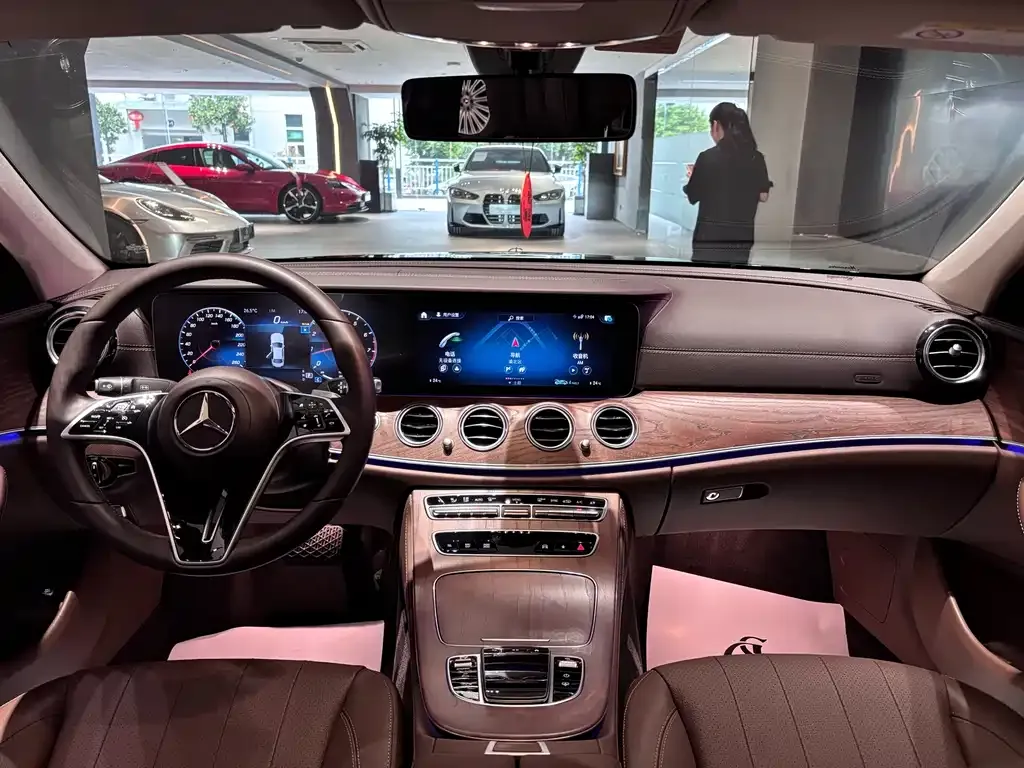 Mercedes-Benz E-Class 2023 из CN, фото 8