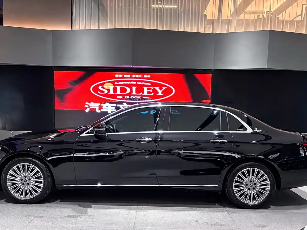 Mercedes-Benz E-Class 2023 из CN, фото 6