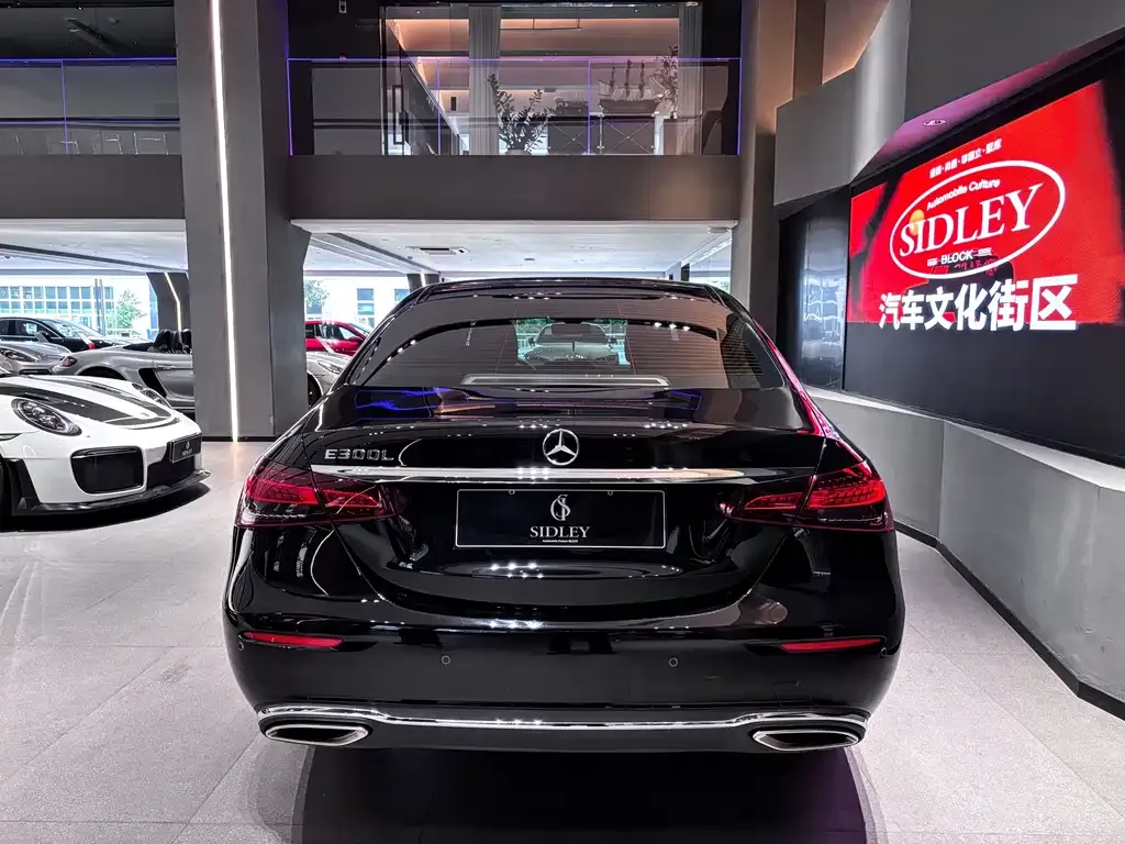 Mercedes-Benz E-Class 2023 из CN, фото 10
