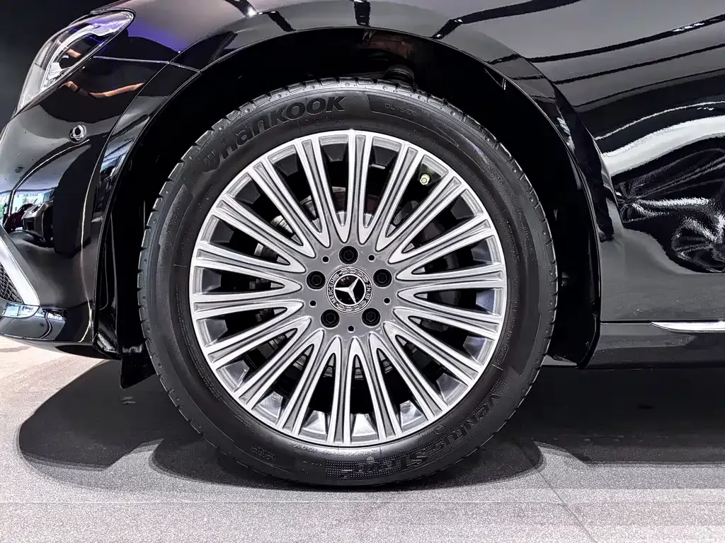 Mercedes-Benz E-Class 2023 из CN, фото 3