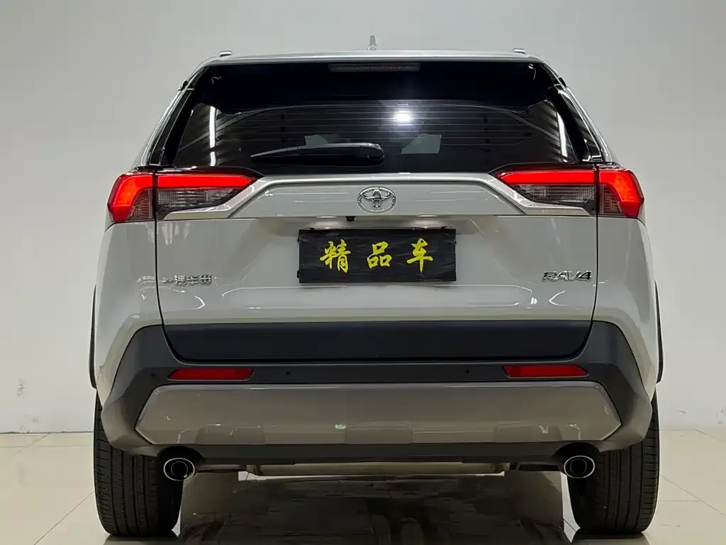 Toyota RAV4 2022 из CN, фото 3