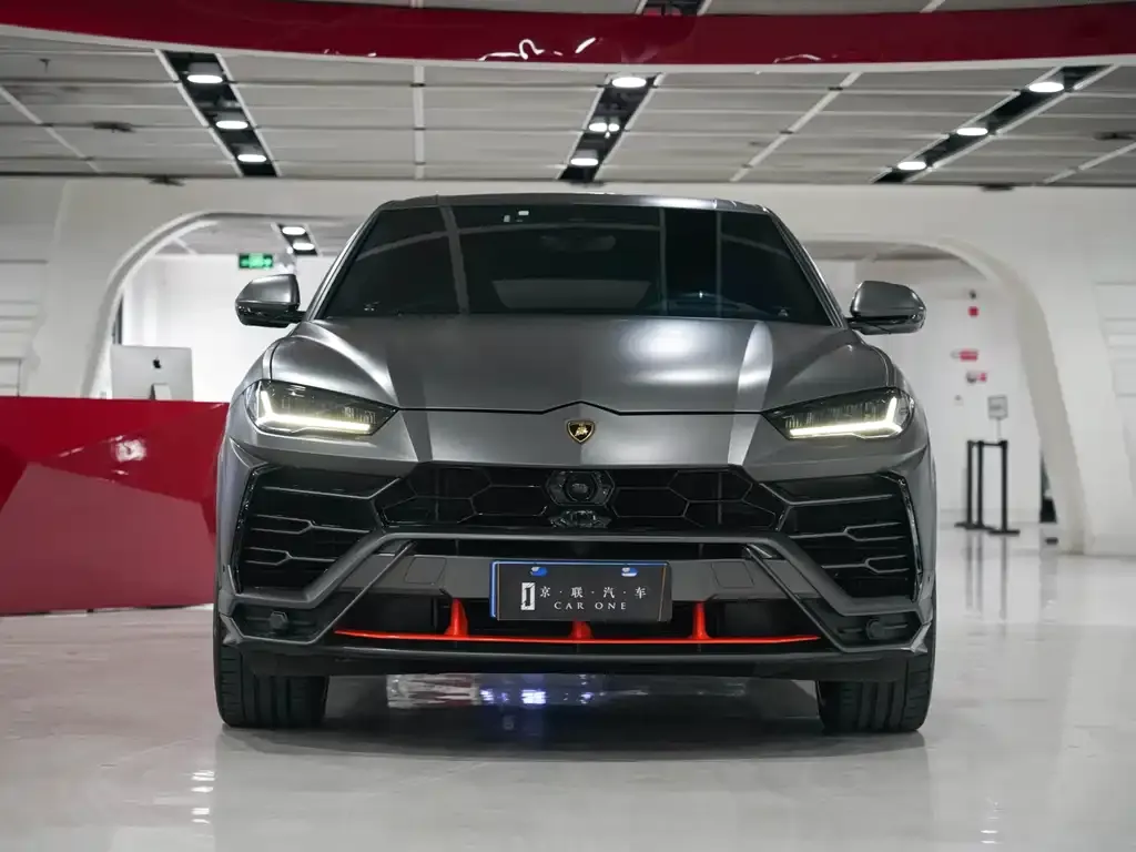 Lamborghini Urus — фото 2
