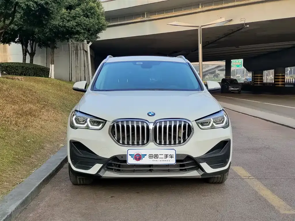 BMW X1 2022 из CN, фото 9