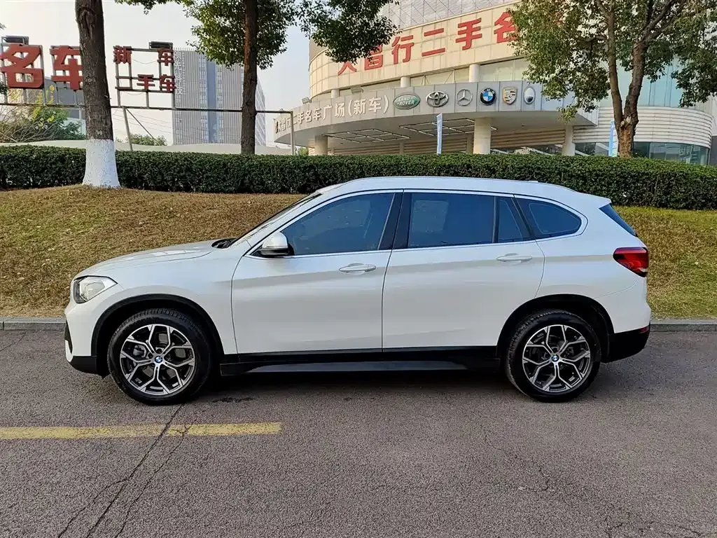 BMW X1 2022 из CN, фото 6