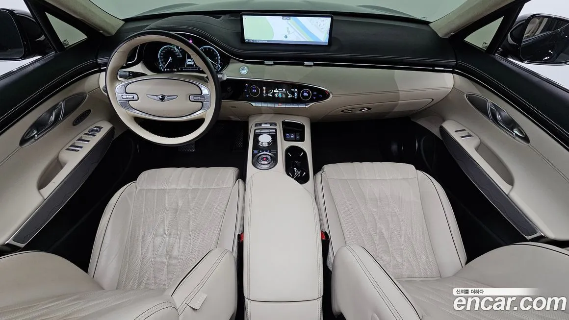 Genesis GV70 — фото 8