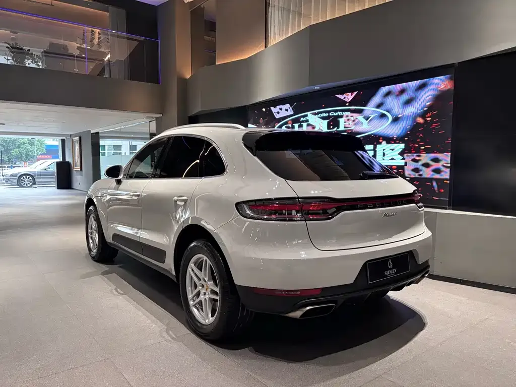 Porsche Macan — фото 5