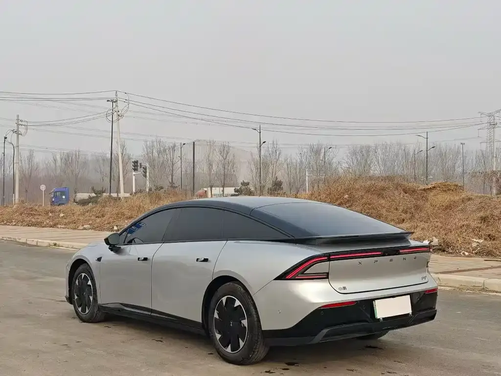 XPeng P7+ 2025 из CN, фото 4