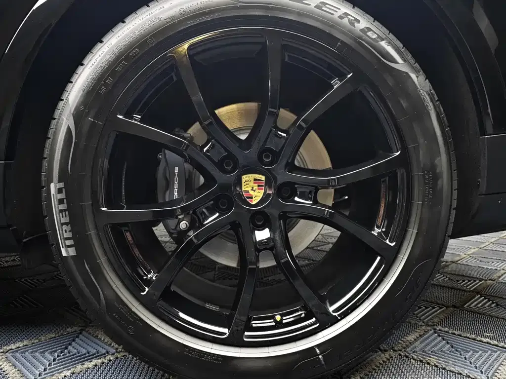 Porsche Cayenne 2024 из CN, фото 3