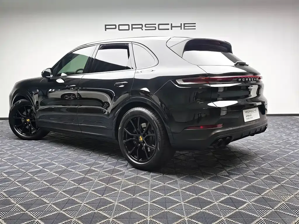 Porsche Cayenne 2024 из CN, фото 9
