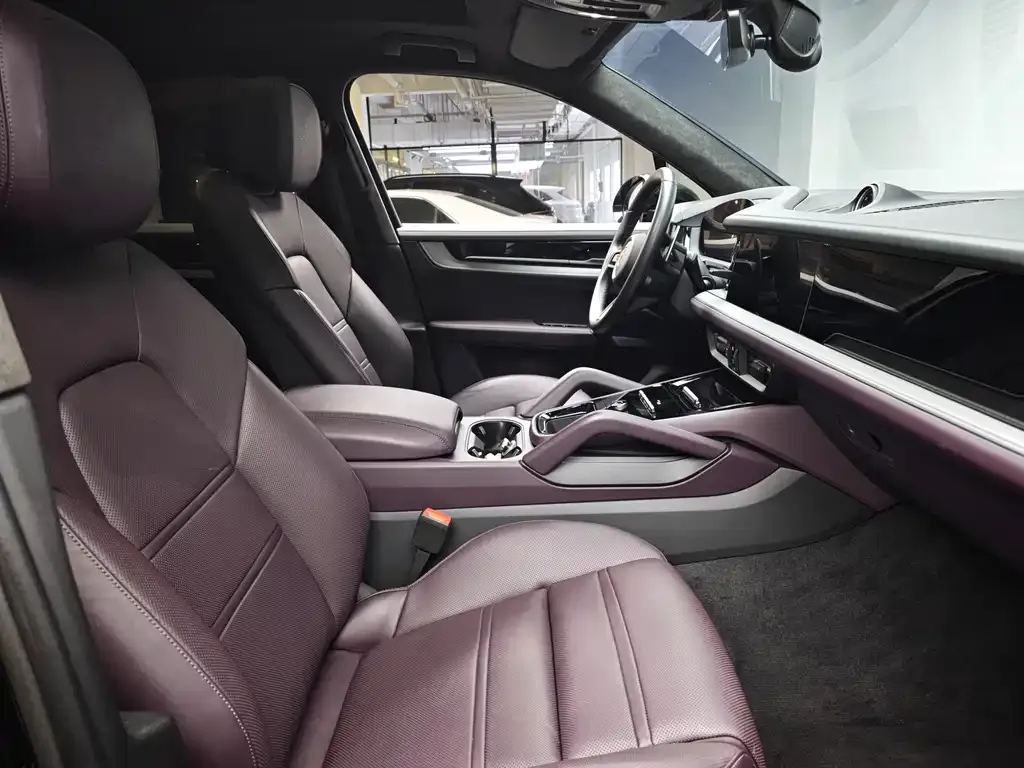 Porsche Cayenne 2024 из CN, фото 6