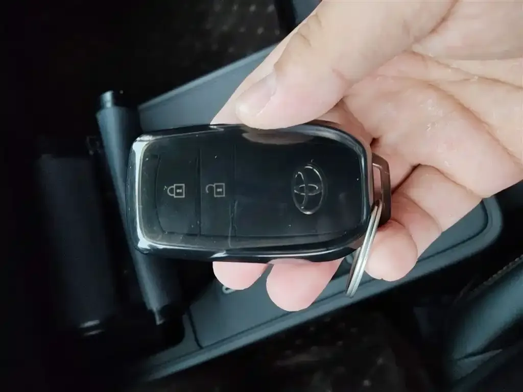 Toyota Frontlander 2025 из CN, фото 3