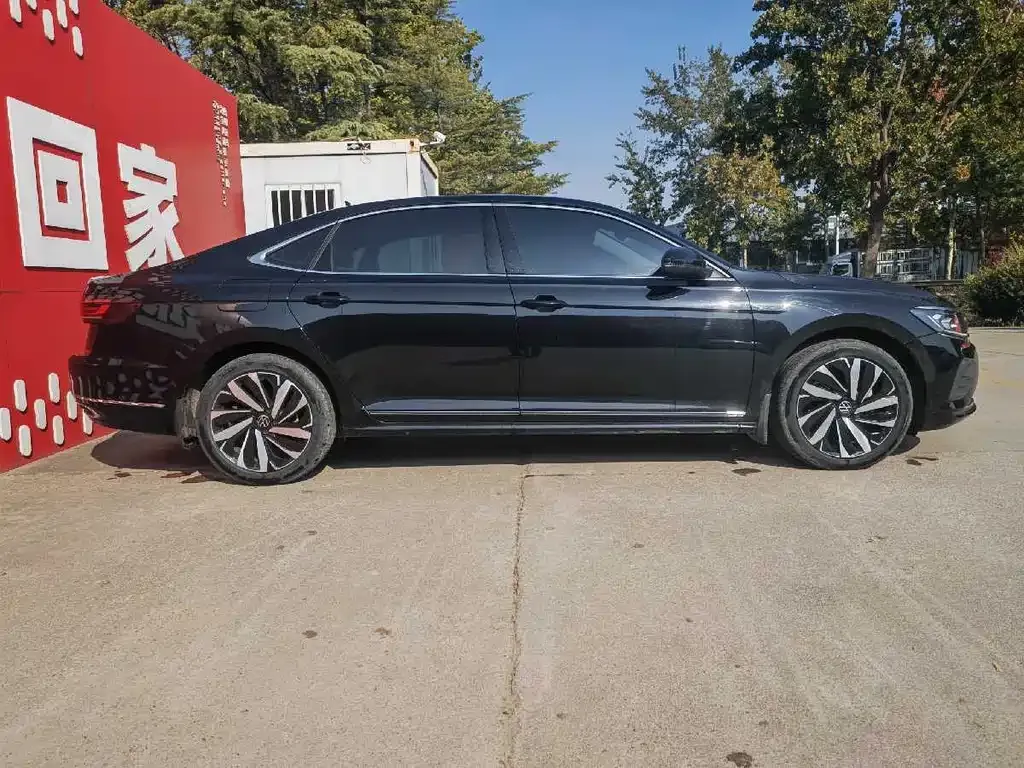 Volkswagen Passat 2024 из CN, фото 8