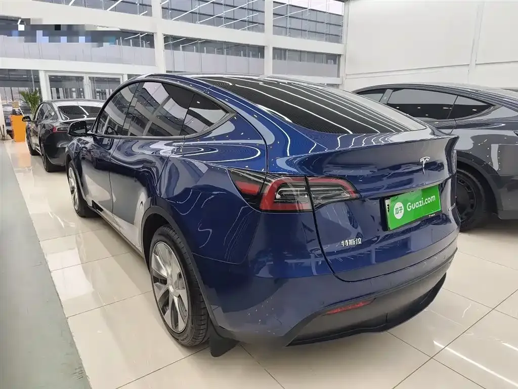 Tesla Model Y 2023 из CN, фото 5