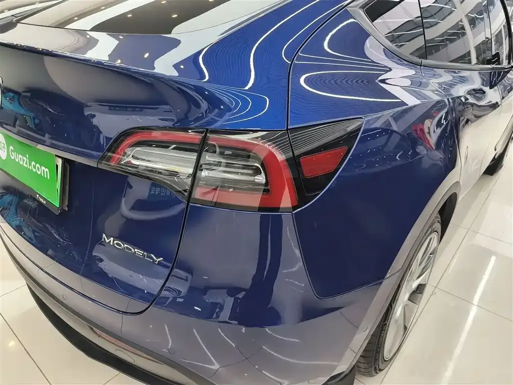 Tesla Model Y 2023 из CN, фото 3