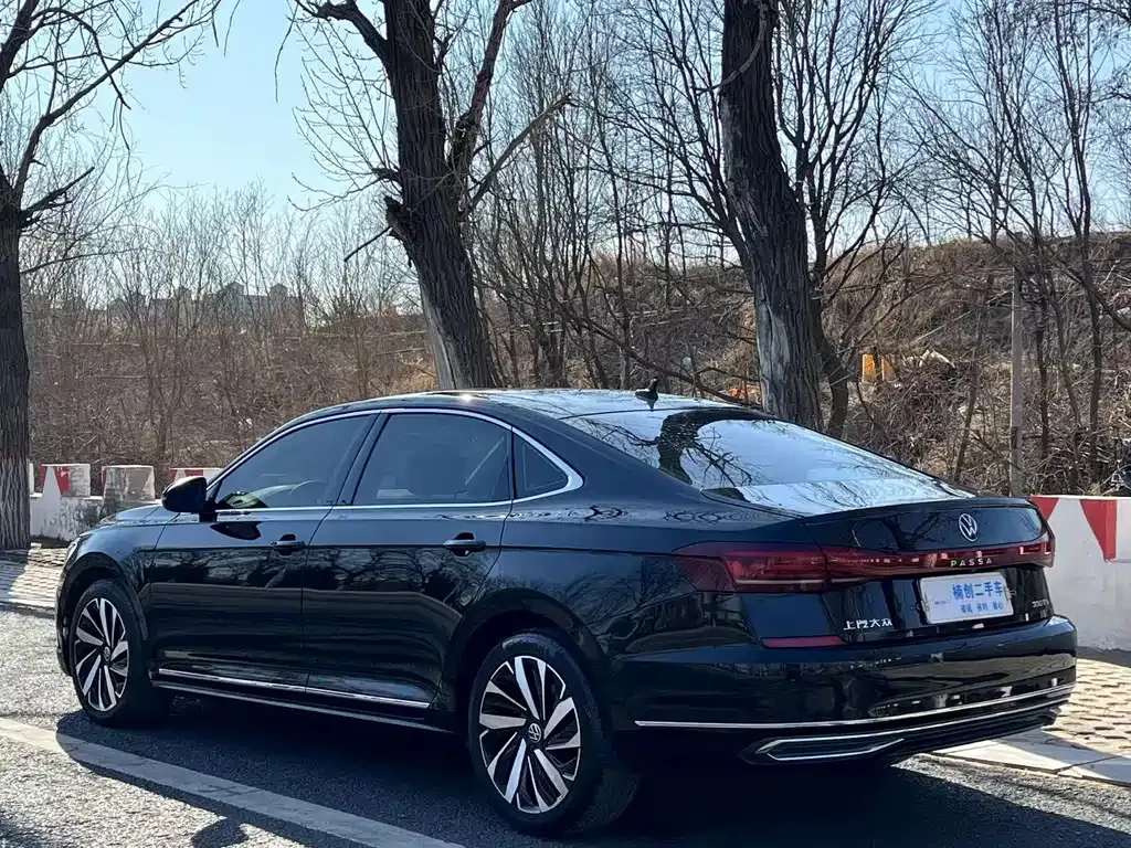 Volkswagen Passat 2022 из CN, фото 9