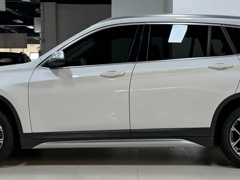 BMW X1 2021 из CN, фото 2