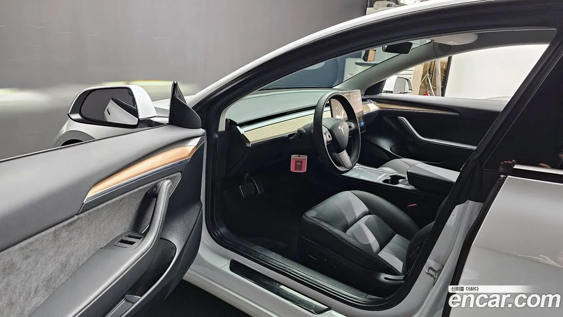 Tesla Model 3 2022 из KR, фото 9