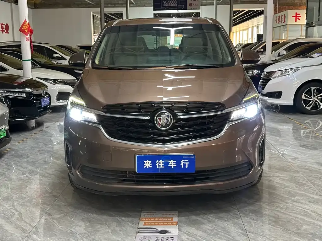 Buick GL8 2021 из CN, фото 8